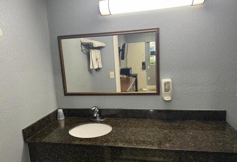 غرفة قياسية, Midtown Lodge
