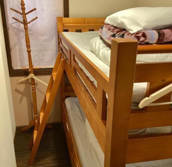 Номер Стандарт Совместная Ванная, Iza Kamakura Guest House And Bar