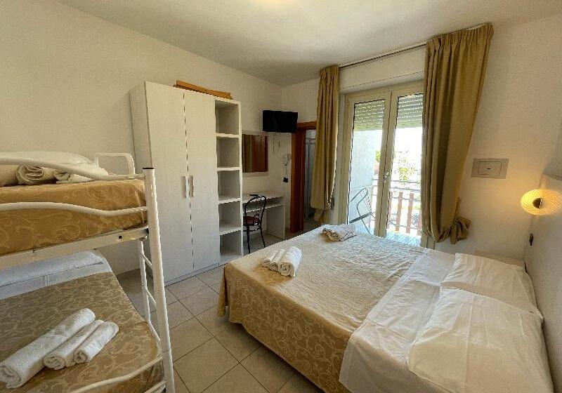 ベーシック４人部屋, Marina