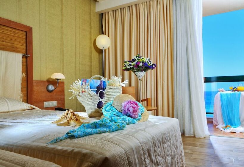 Номер Стандарт Вид на Море, Sirens Beach & Village