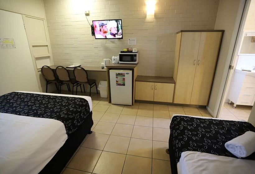 Номер Deluxe, Tropic Coast Motel
