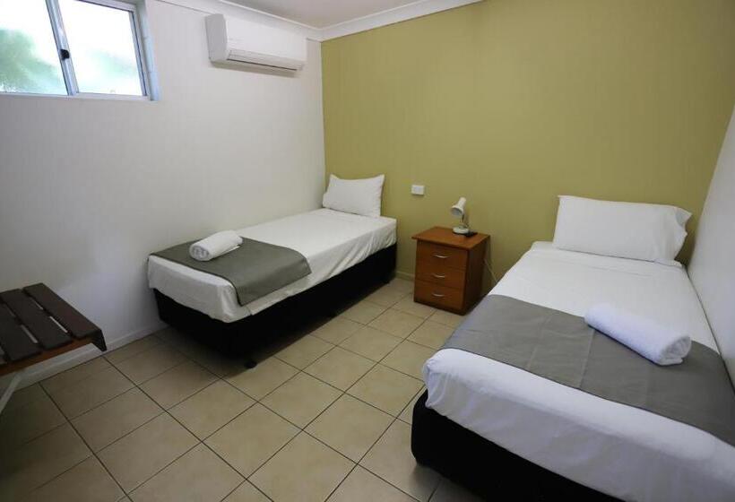 Номер Стандарт Трехместный, Tropic Coast Motel