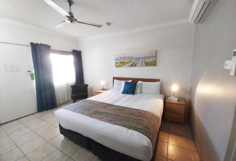 Номер Deluxe, Tropic Coast Motel