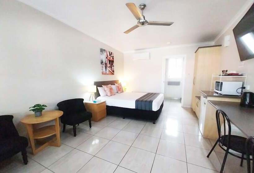 Номер Executive, Tropic Coast Motel