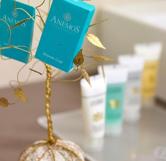 سوییت لوکس, Anemos Luxury Grand Resort