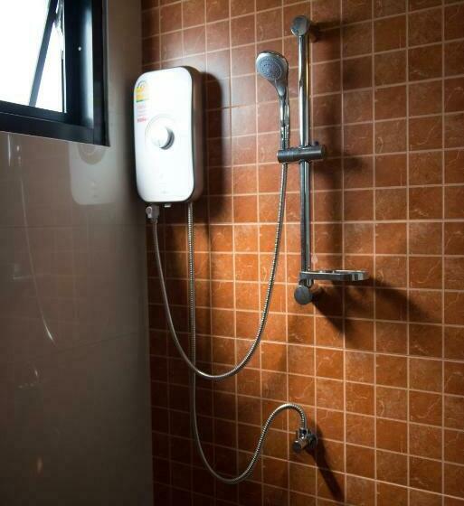 اتاق سوپریور با تخت بزرگ, Chivapuri Trat