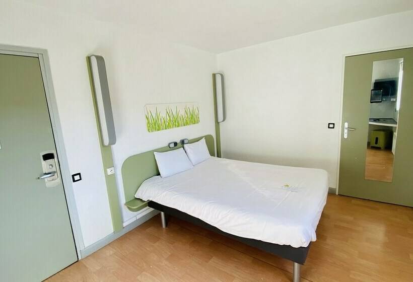 Номер Стандарт, Ibis Budget Caen Centre Gare
