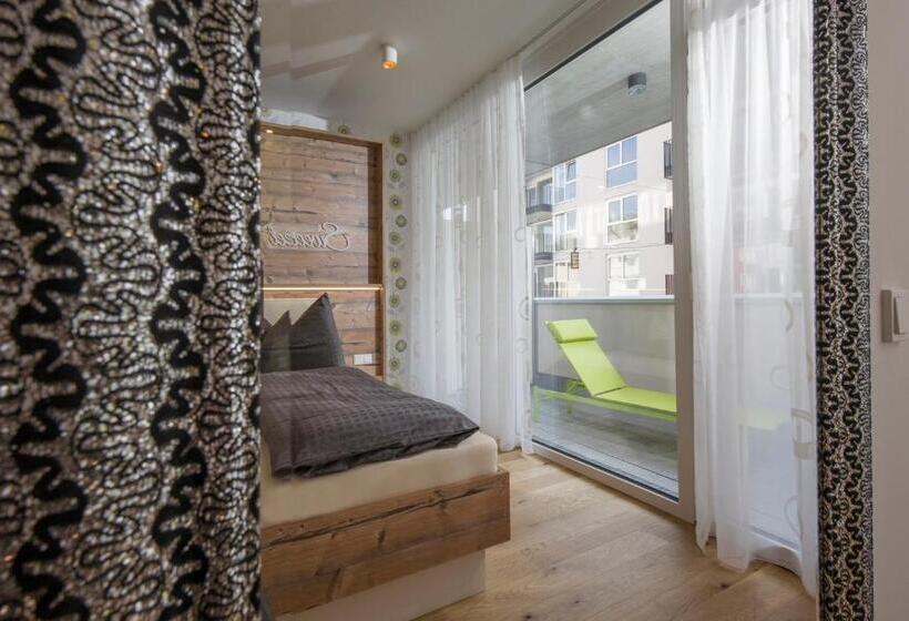 Апартаменты Deluxe 1 Спальня, Private Living Apartments