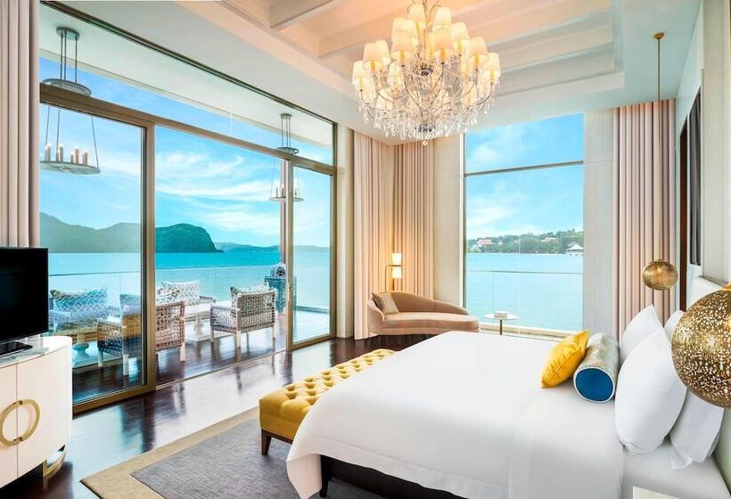 Вилла 4 Спальни, The St. Regis Langkawi