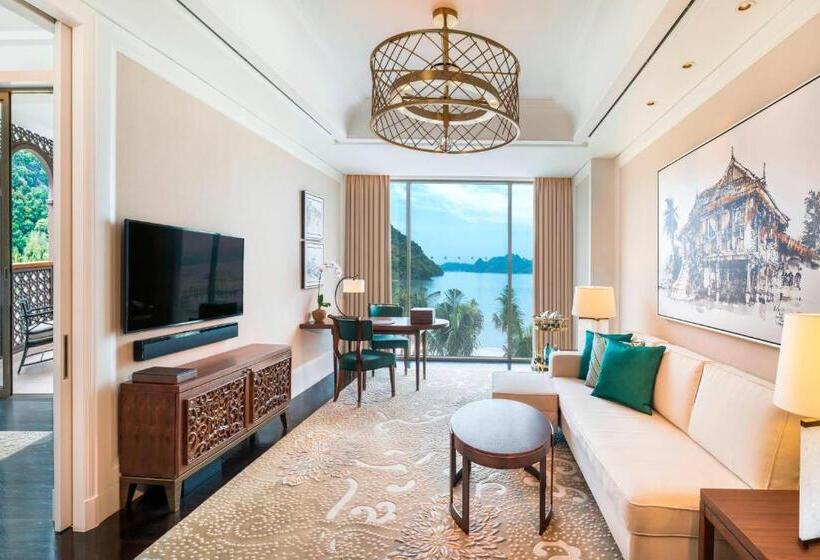 Люкс Боковой Вид на Море, The St. Regis Langkawi
