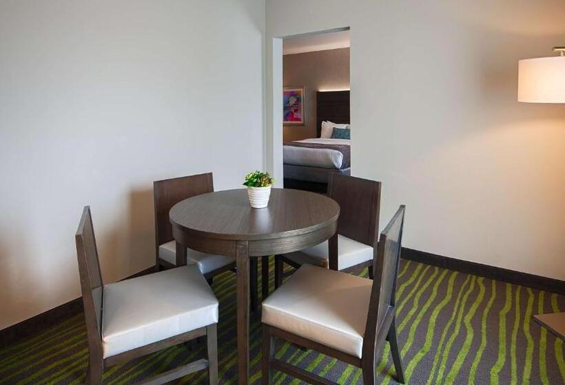 Люкс, Best Western Plus Prien Lake Hotel & Suites   Lake Charles