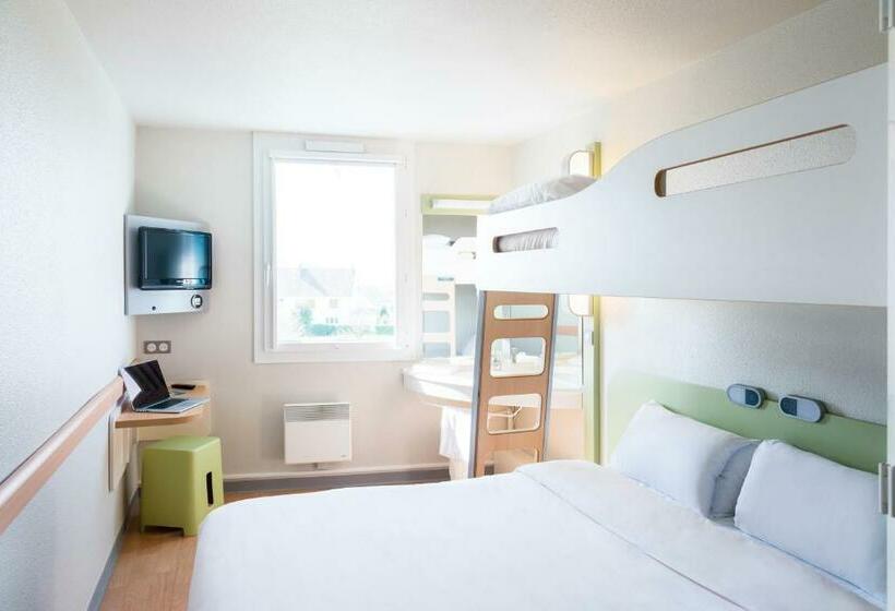 Номер Стандарт Трехместный, Ibis Budget Courbevoie Paris La Défense