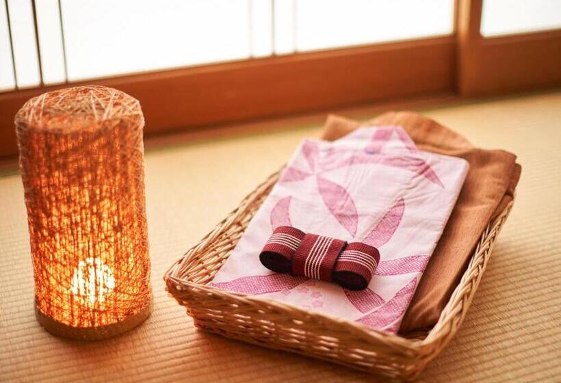 Номер Superior, Ooedo Onsen Monogatari Gero Bekkan