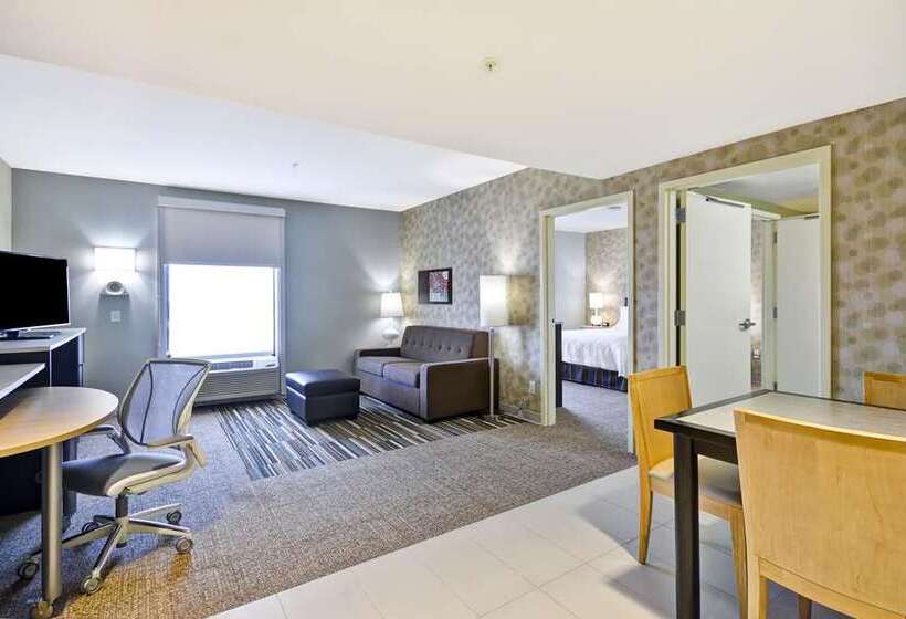 Люкс, Home2 Suites By Hilton Milwaukee Airport