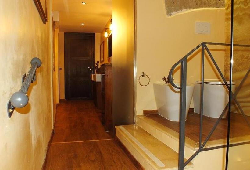 Апартаменты 1 Спальня с Террасой, Residenze Gregoriane   Residenza D Epoca