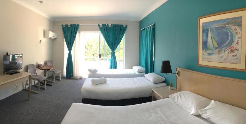 Семейный Номер, Seaside Garden Retreat Accommodation