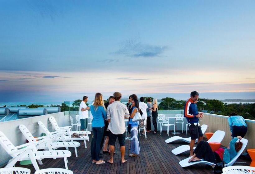 Семейный Номер, The Island Accommodation