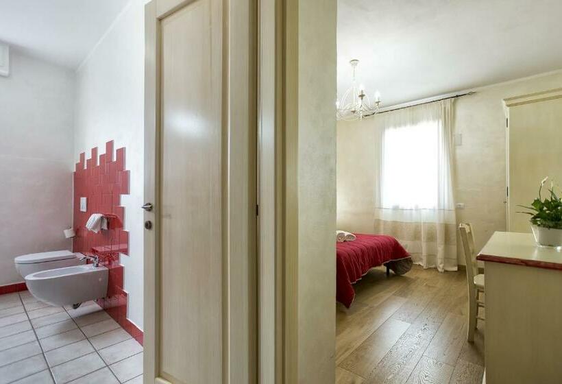 Номер Комфорт, Morpheo Rooms