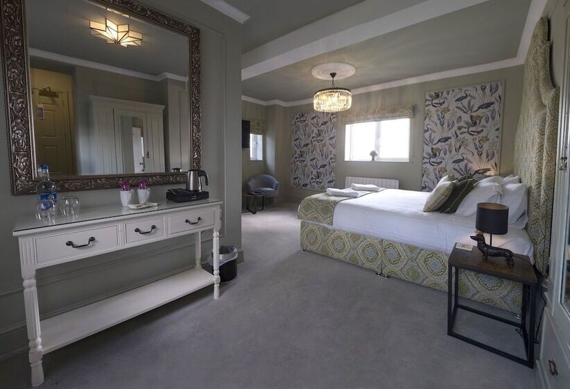 Quarto Superior, Welbeck Manor And Golf