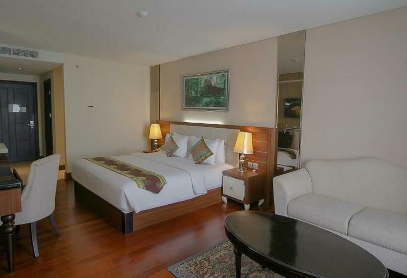 اتاق اجرایی با تخت بزرگ, Grand Qin Hotel Banjarbaru Syariah
