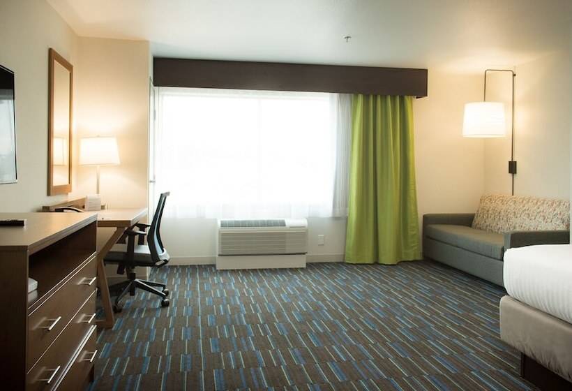 스위트, Holiday Inn Express & Suites Rock Falls, An Ihg