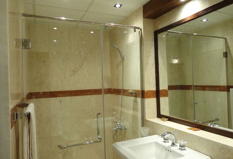 Номер Deluxe, Oak Ray Lake Resort