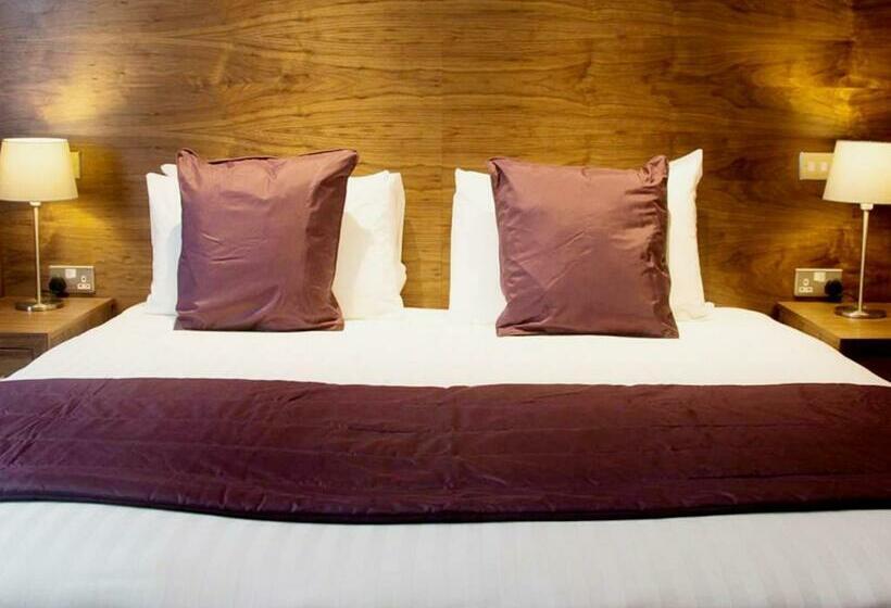 اتاق استاندارد با تخت بزرگ, The White Hart