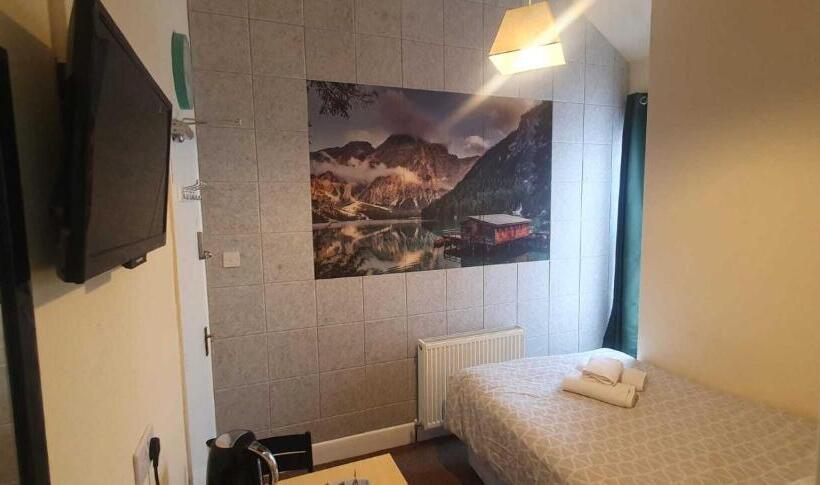 Номер Стандарт Индивидуальный, Elm Tree Guest House