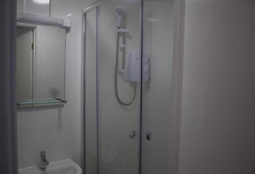 Трехместный Номер Комфорт, Elm Tree Guest House
