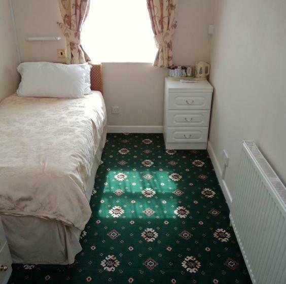 Номер Стандарт Индивидуальный, Hunters Lodge Guest House