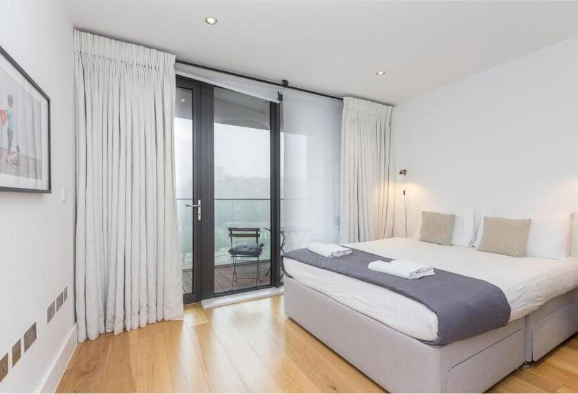 آپارتمان لوکس 1 خوابه, Bright Portobello Apt With Floor To Ceiling Views