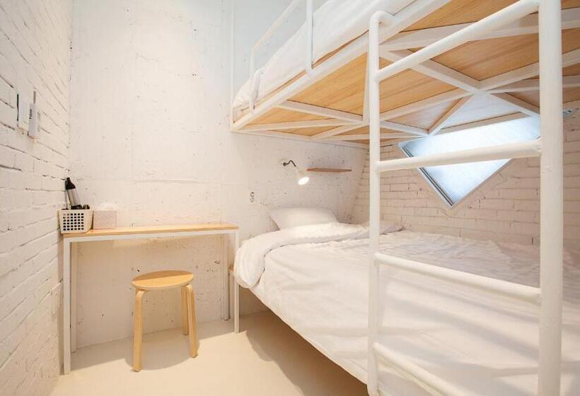 Номер Стандарт, Mir Guesthouse