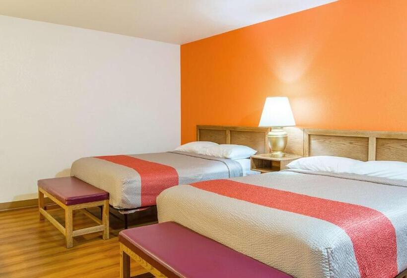 Номер Стандарт, Motel 6 Madras, Or