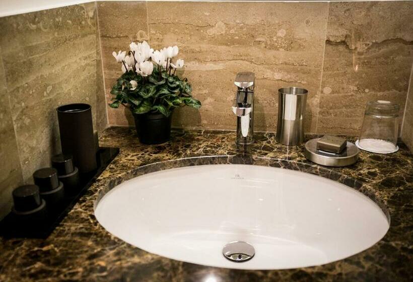 חדר סופריור, Minerva Relais