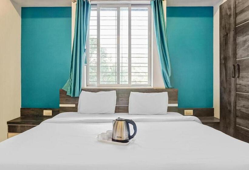 Номер Стандарт, Super Townhouse The Upper Room Near Pune Airport