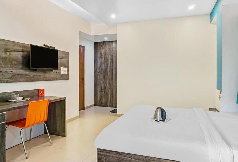 Номер Стандарт, Super Townhouse The Upper Room Near Pune Airport