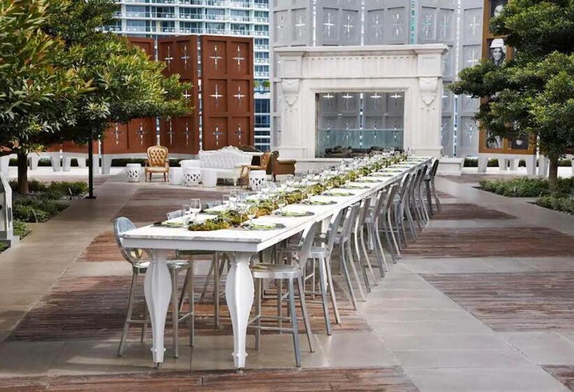 شقة غرفة واحدة مطلة على حمام السباحة, W Icon Brickell  Luxury 2br Highrise Corner Condo