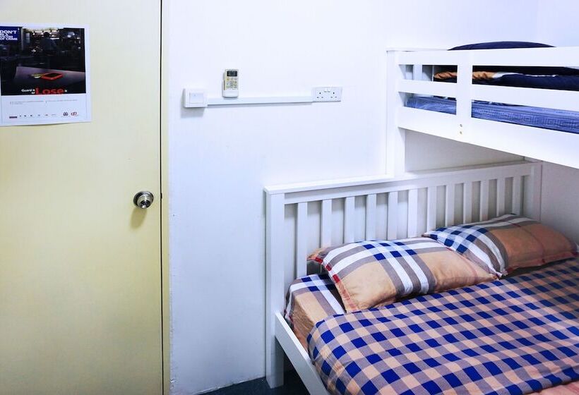 اتاق لوکس سه تخته, Greendili Backpackers Hostel