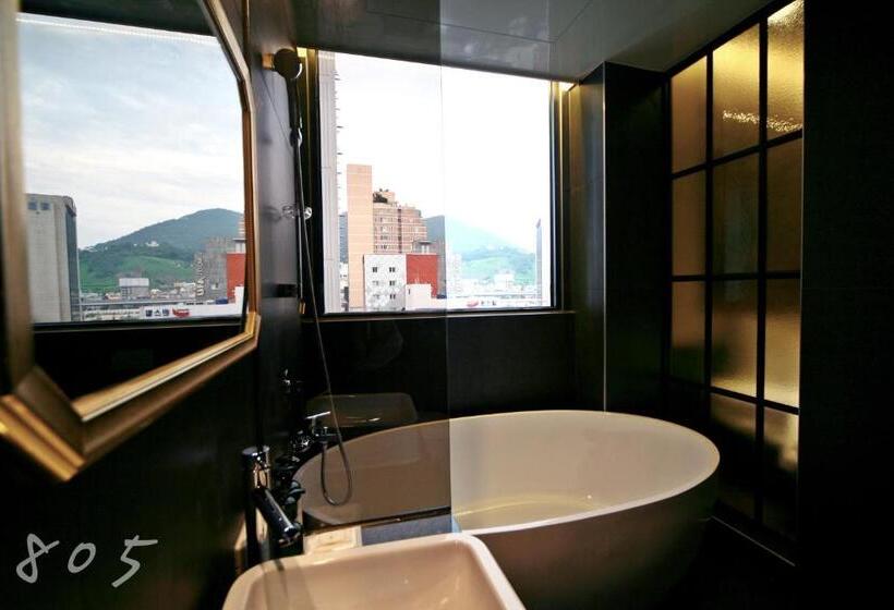Семейный Номер, 2 Heaven Hotel Seomyeon