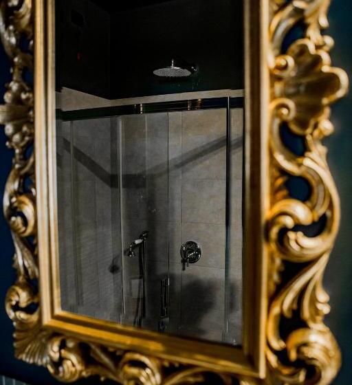 Standard Triple Room, La Chambre Milano Guest House