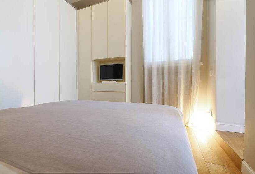 1 Bedroom Apartment, La Chambre Milano Guest House