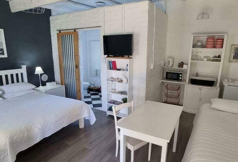 Номер Стандарт, Rietjiesbos Self Catering