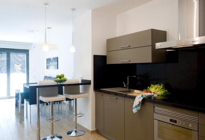 Апартаменты 2 Спальни, Home To Home Barcelona