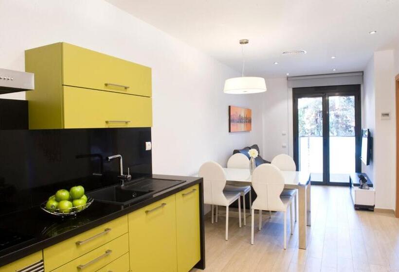 Апартаменты 1 Спальня с Балконом, Home To Home Barcelona