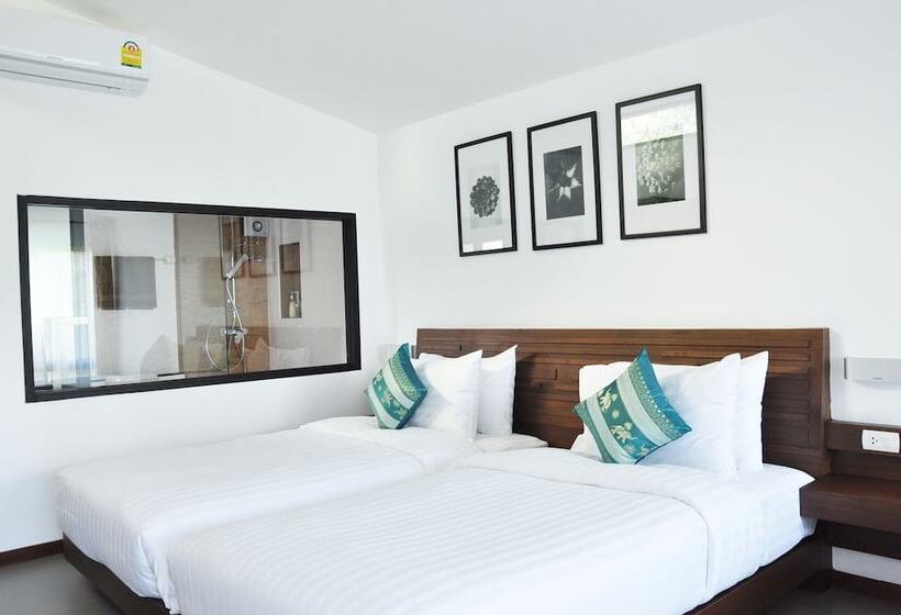Номер Deluxe Вид на Бассейн, Family House Zen Boutique Resort