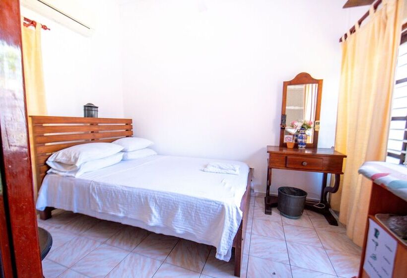 Quarto Estandar, Cara Galle Fort