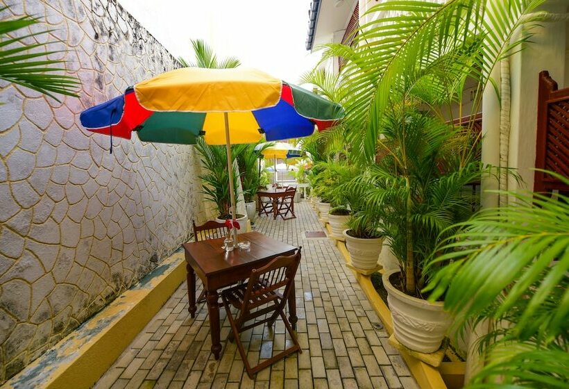 Quarto Estandar, Cara Galle Fort