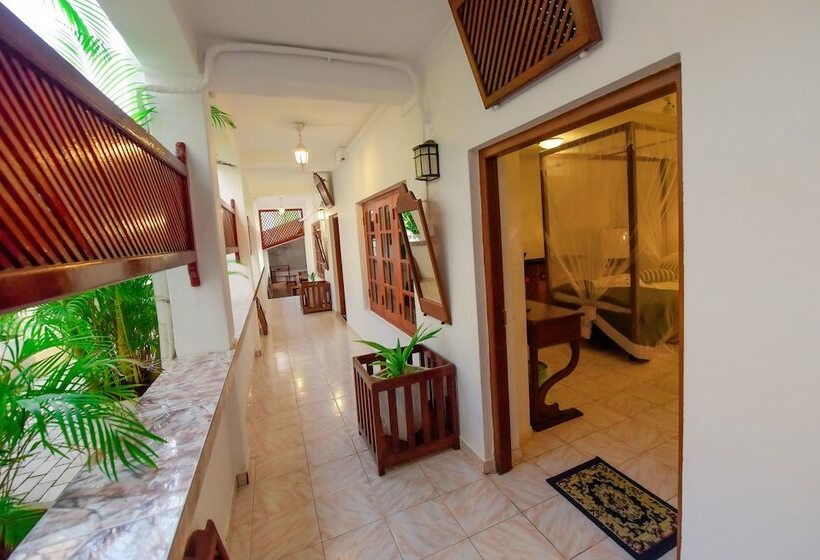 Quarto Estandar, Cara Galle Fort