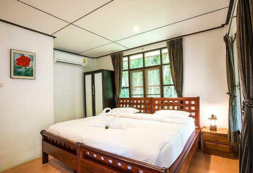 Номер Стандарт, Vongdeuan Resort