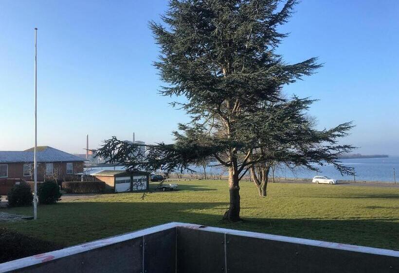 침실 3개 바다 전망 아파트, Residens Møen